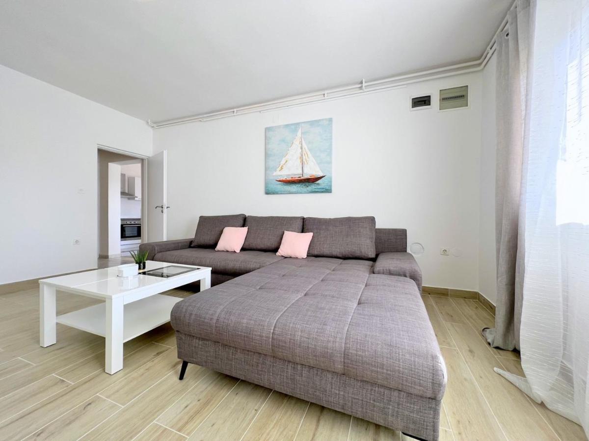 Palit Hills Superior Apartments 외부 사진
